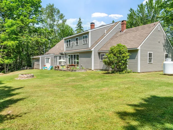 1274 Bayside Road, Trenton, ME 04605