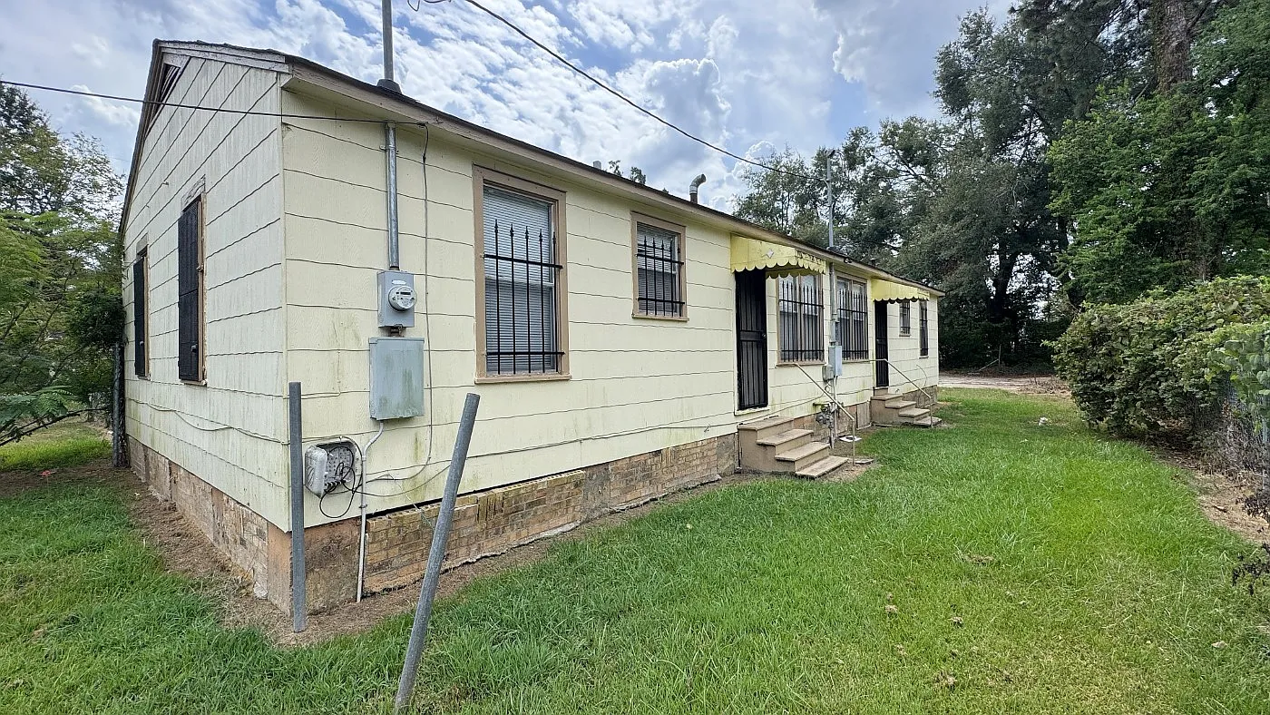 2 bed, 713 sqft, $900 — Photo 4
