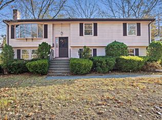 59 Forest Park Rd, Woburn, MA 01801