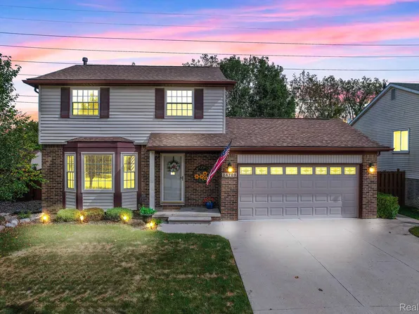 24709 Westpointe St, Brownstown, MI 48183
