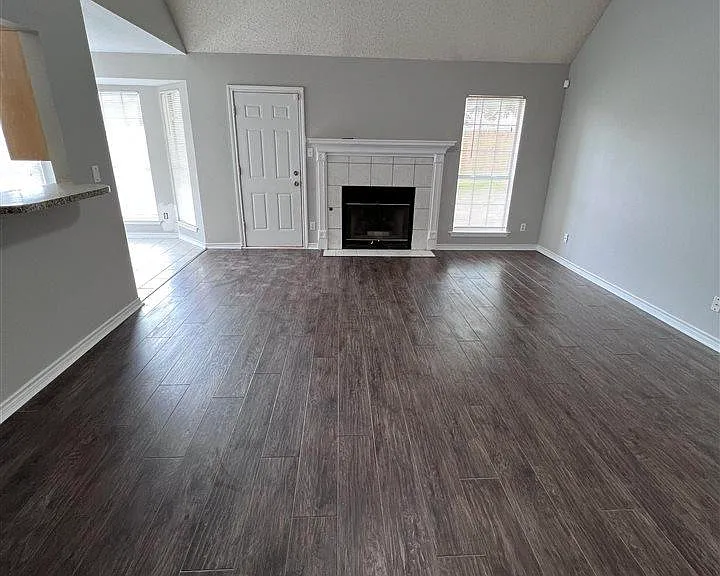 5316 Pebblestone Dr — Photo 3