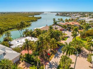 2195 Sheepshead DR, NAPLES, FL 34102