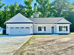 228 Ridgemoore Ct, Four Oaks, NC 27524