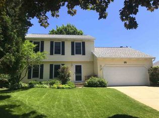25 Sandy Ct, Madison, WI 53717
