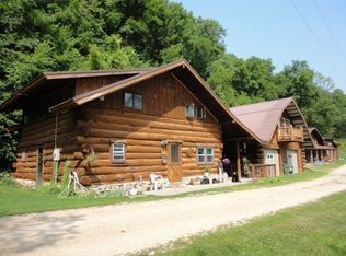 6140 Brewery Hollow Rd, Cassville, WI 53806