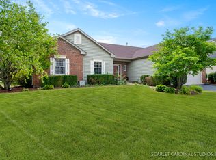 2547 Pinehurst Dr, Aurora, IL 60506