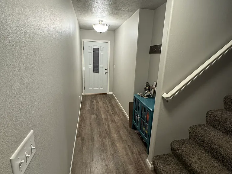 328 Macey Ave — Photo 9