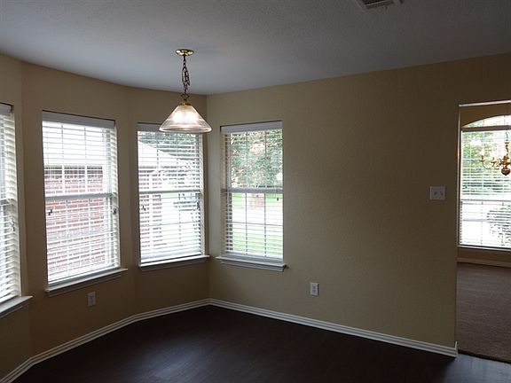 3rd image of 4134 Baccarat Dr