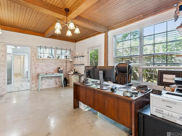 6363 Sevenoaks Ave — Photo 30