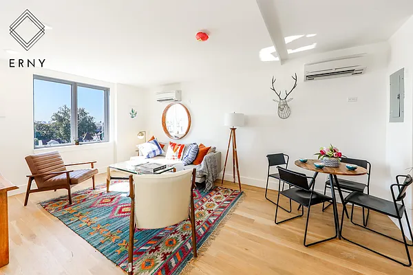 Rented by ERNY LLC | media 36