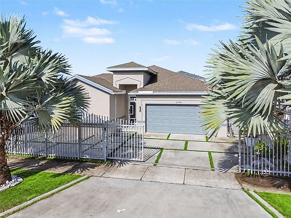 2nd image of 27904 SW 133rd Path