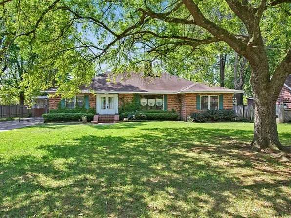 5656 S Leighton Dr, Baton Rouge, LA 70806