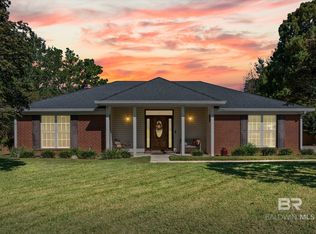 9540 Oak Forrest Dr, Mobile, AL 36695