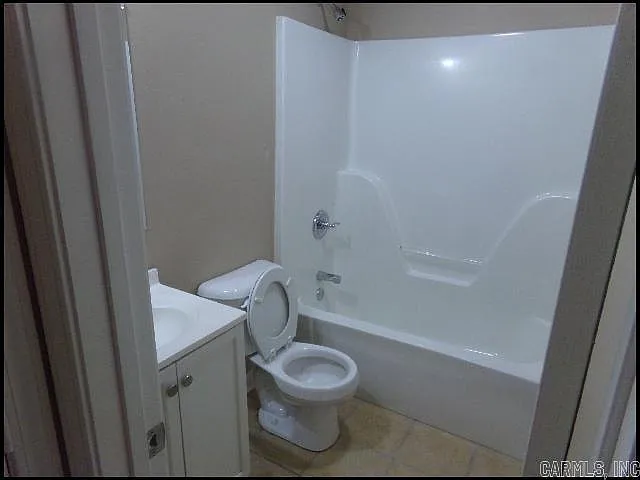 264 Glenna Ln — Photo 6