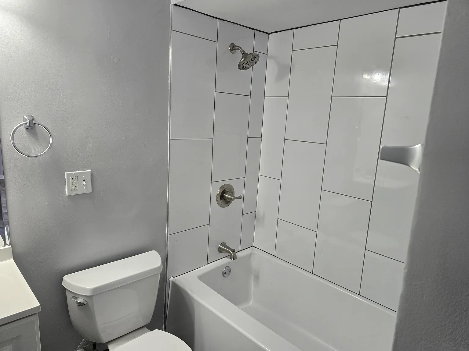1 bed, 650 sqft, $1,350 — Photo 2