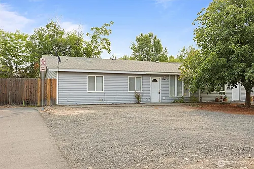 1695 Ruth St Photo 1