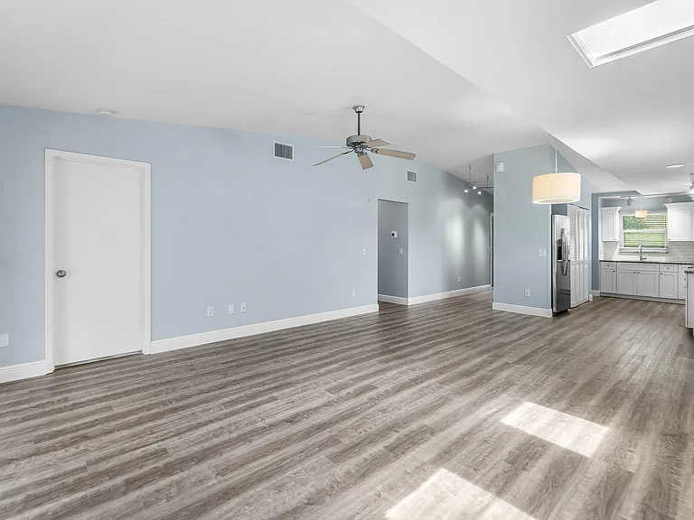 8388 SE Croft Cir #P-6 — Photo 14