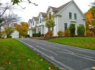 7734 Eagle Rd, Kirtland, OH 44094