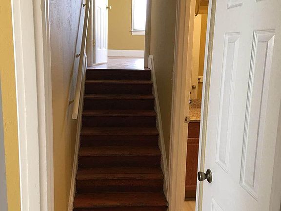3rd image of 2558 Havenscourt Blvd