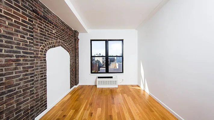 Rented by Nooklyn NYC LLC | media 22