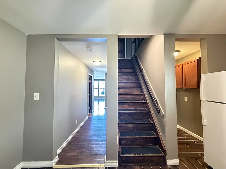 11 Pooley Pl — Photo 10