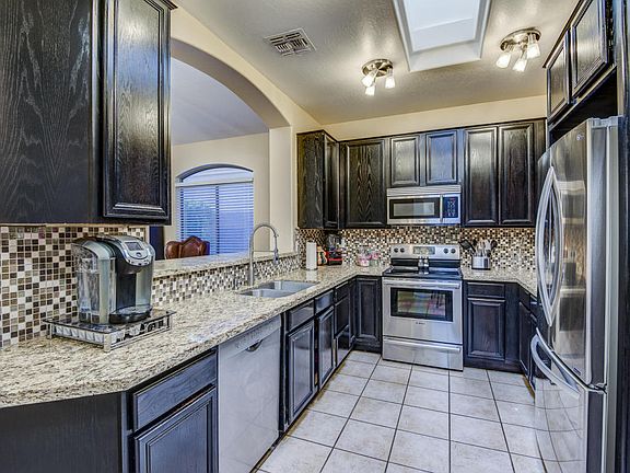 4th image of 17828 N 80th Pl