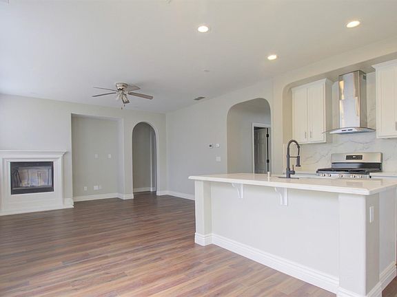 3rd image of 10136 Sonoma Creek Dr