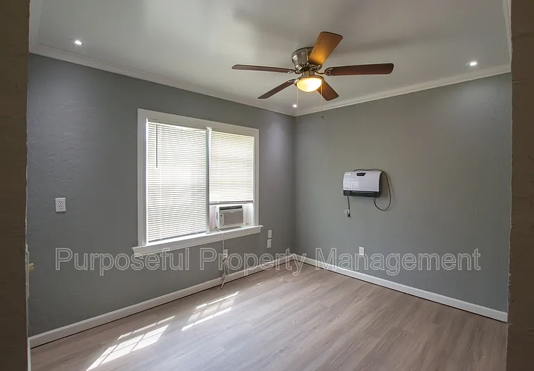 3200 SW 20th St — Photo 18