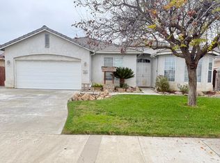 1044 W Orange Street, Hanford, CA 93230