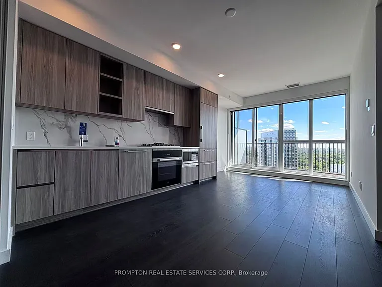 18 Esther Shiner Blvd #3109 — Photo 3