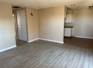 1040 May Ln APT 9, Barstow, CA 92311