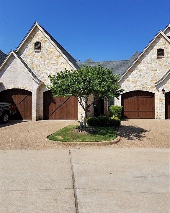 1st image of 2305 Vineyard Dr