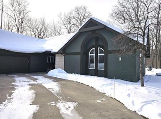 1317 Cherry Log Ct, Gaylord, MI