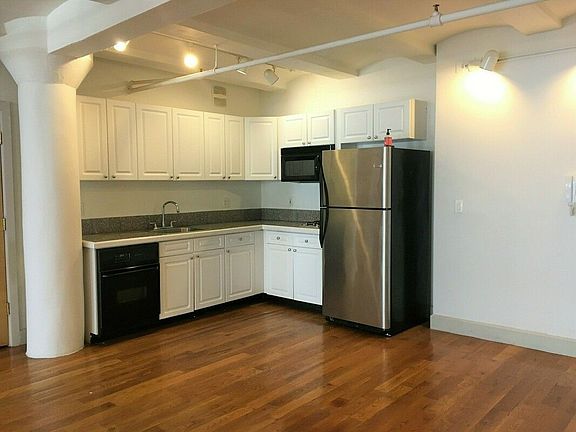 5th image of 50 Bridge St #307A