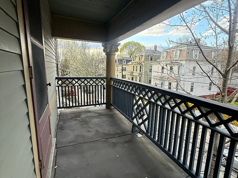 4A Pleasant Ave #3 — Photo 7