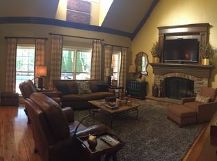 6412 Tuscan Rd, Paducah, KY 42001