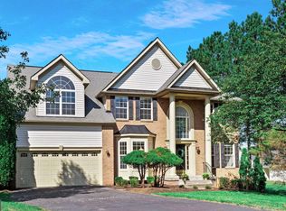 9580 Cloverhill Rd, Manassas, VA 20110