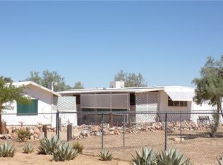 60277 Lutz Rd, Landers, CA 92284
