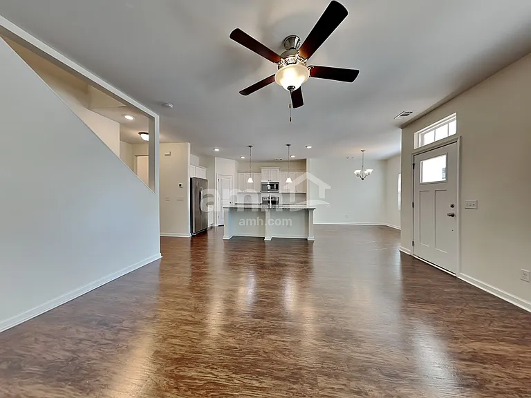 224 Dogwood Cir — Photo 7