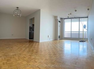 205 Hilda Ave #1712, Toronto, ON M2M4B1