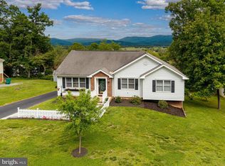 157 Heritage Dr, Luray, VA 22835