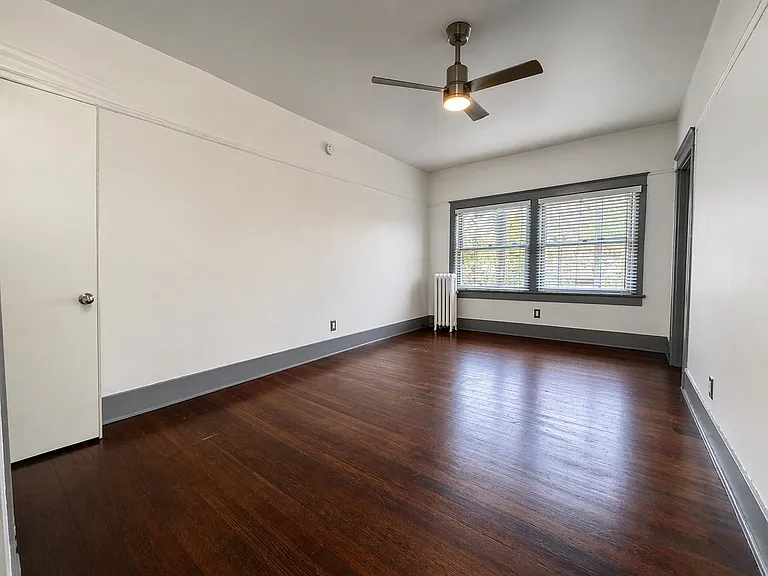 445 E 3rd St #203 — Photo 2