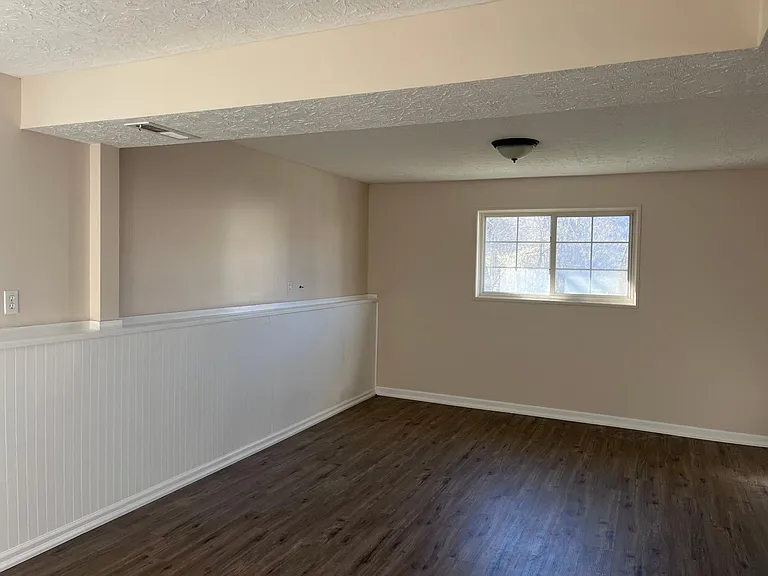 3583 Mitten Dr — Photo 18