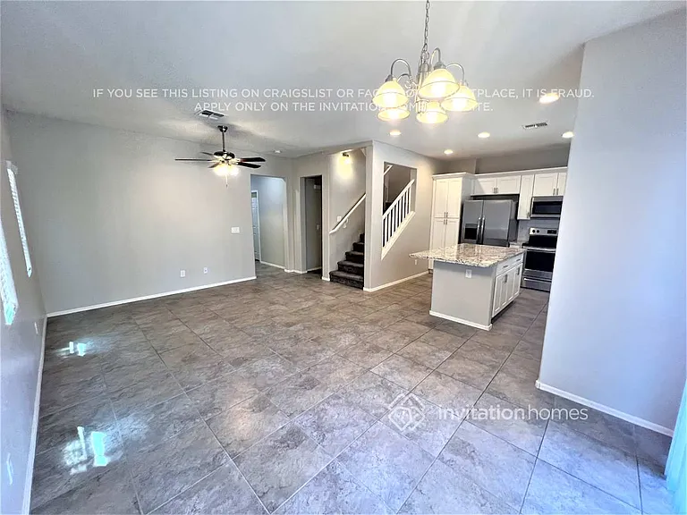 4672 E Olney Ave — Photo 5