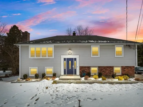 4 N Ross Drive, Yorktown Heights, NY 10598