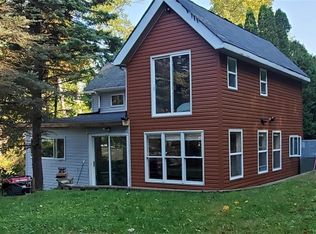 15 7th Rd, Greenwood Lake, NY 10925