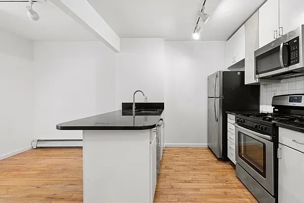 Rented by The Downtown LLC | media 30