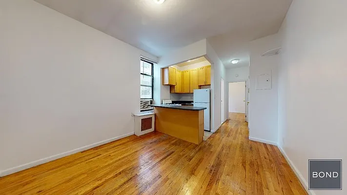 Rented by Bond New York | media 21