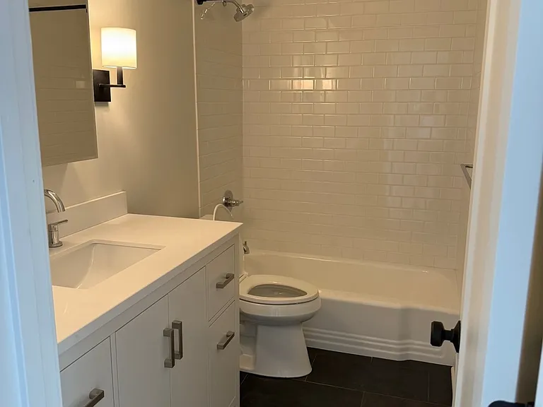 4517 Jefferson St #7 — Photo 15