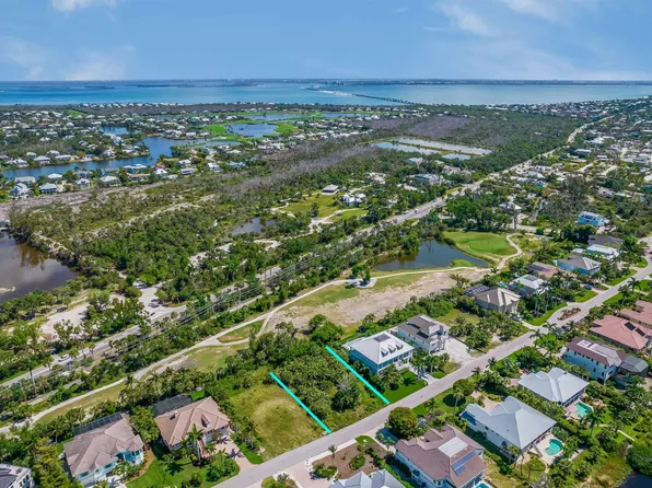 1340 Eagle Run Dr, Sanibel, FL 33957